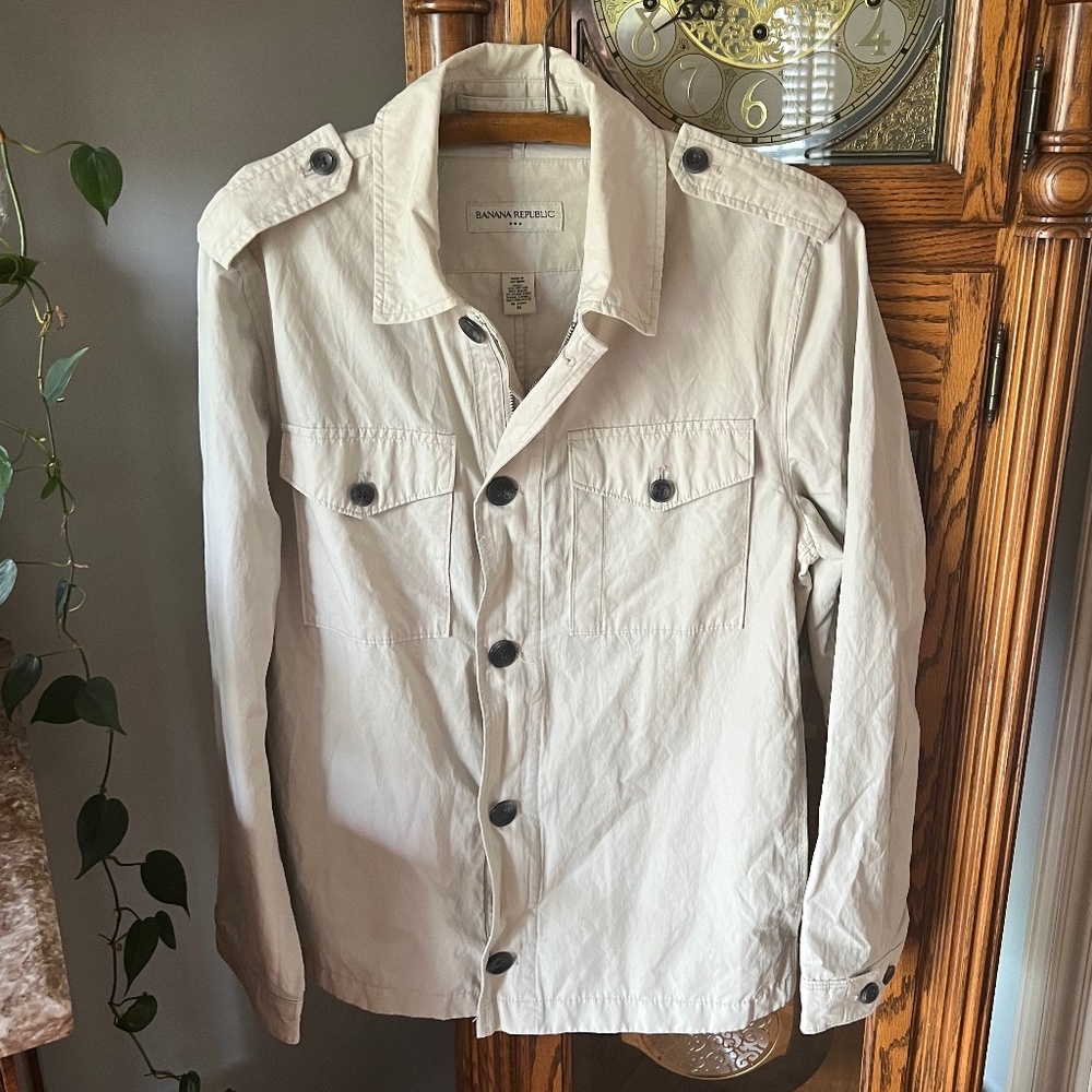 Men’s Banana Republic field jacket stone color M